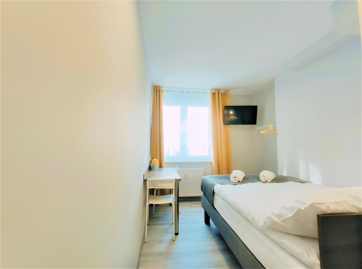 Zefiro Ogrody Aparthotel กดัญสก์ ภายนอก รูปภาพ